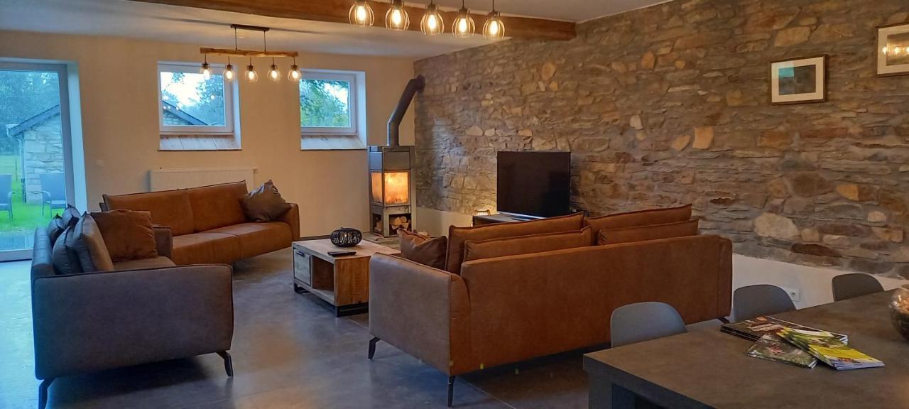 Les Highlands - Maison De Vacances Houffalize Bagian luar foto